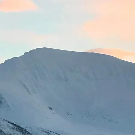 Cosy New 25 Kvm In The Heart Of Tromsoe *